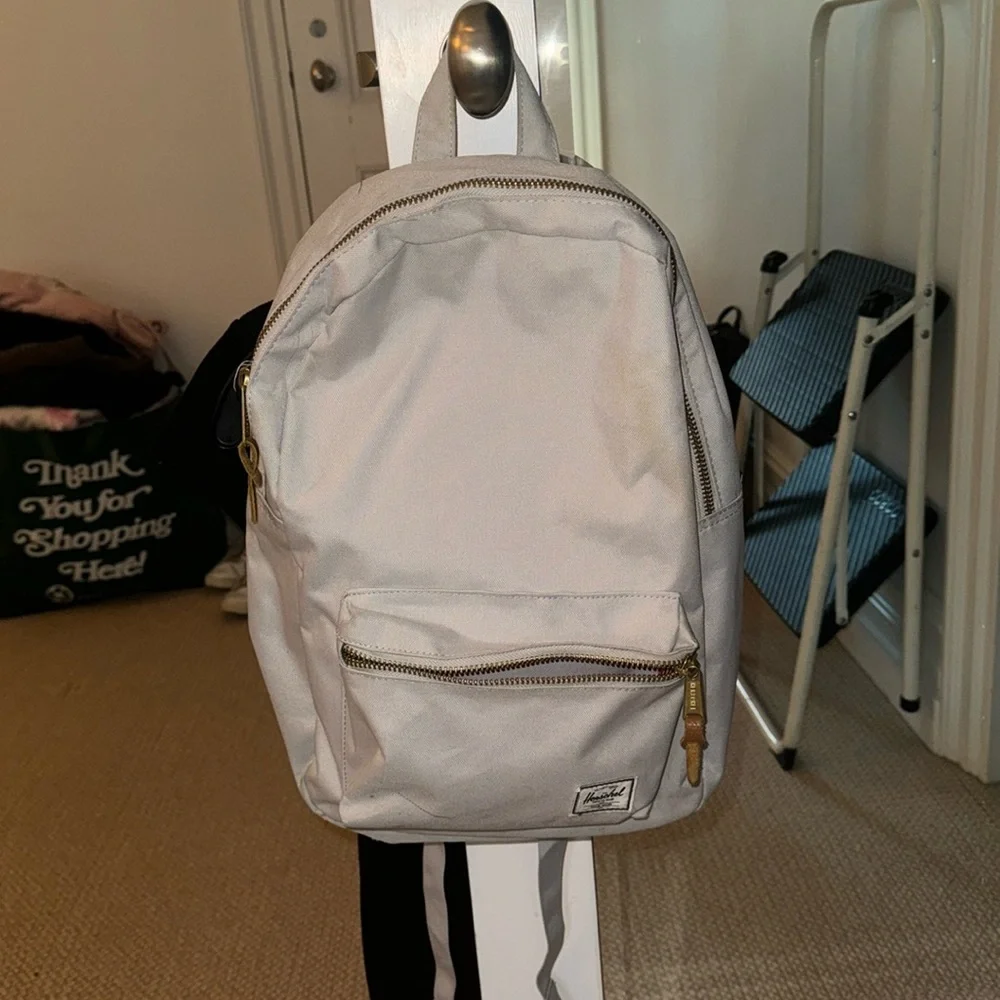 Herschel Supply Company gently used